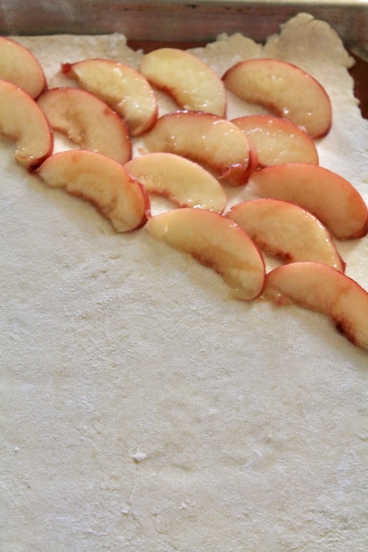 easy simple nectarine tart