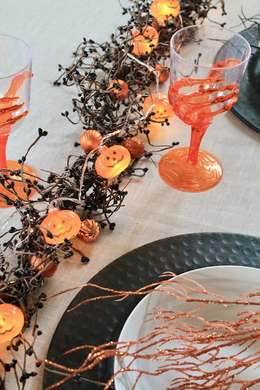 easy halloween pumpkin garland table decorations