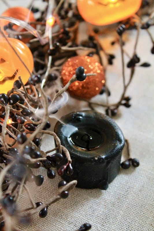 halloween table decor