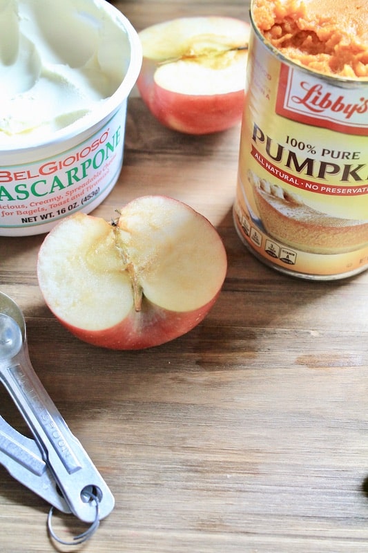 ingredients for pumpkin in the apple tart