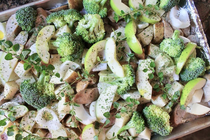 green apple broccoli chicken sausage sheet pan dinner