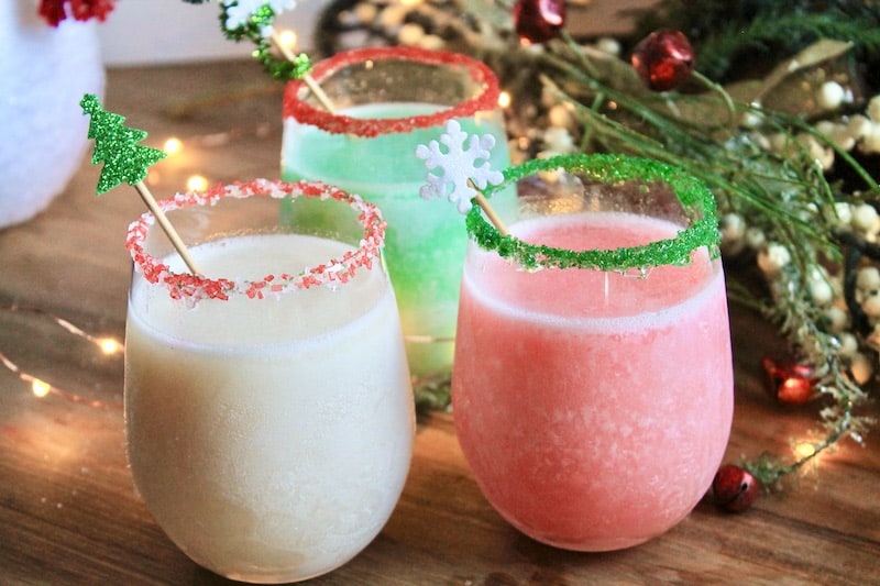 decorate drinks with christmas colors