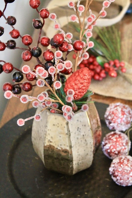 7 easy diy christmas centerpieces