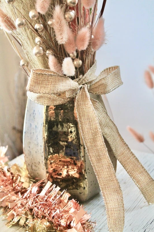 simple gold and rose gold decoration ideas for new years eve
