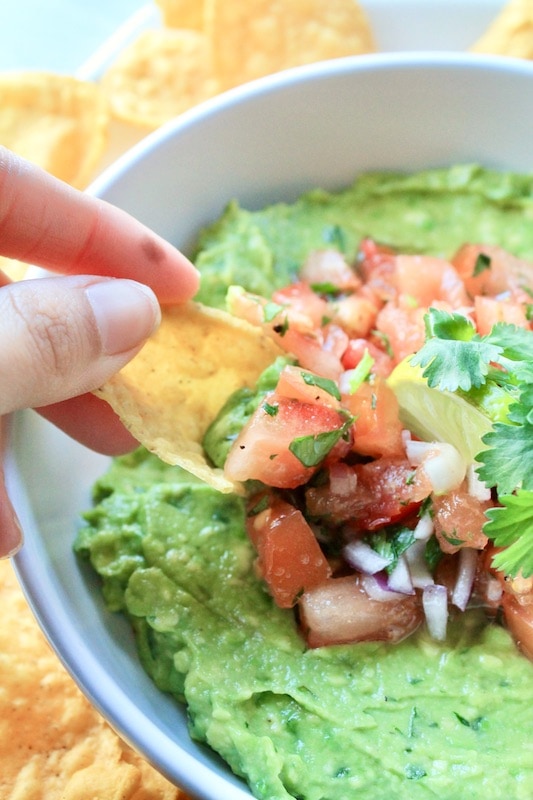 guacamole recipe with salsa