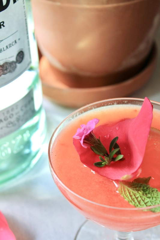 muddle strawberries