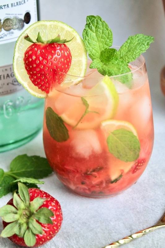 bacardi rum cocktail strawberry mojito