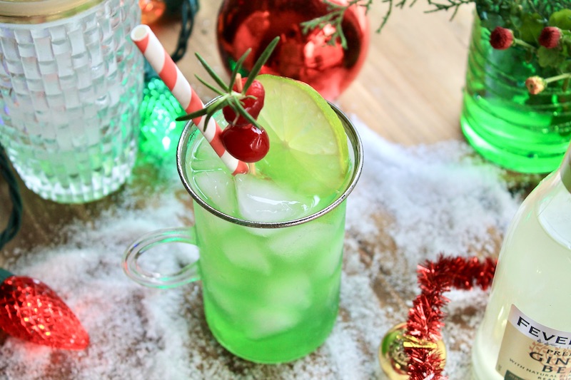 ginger beer apple whiskey christmas moscow mule drink