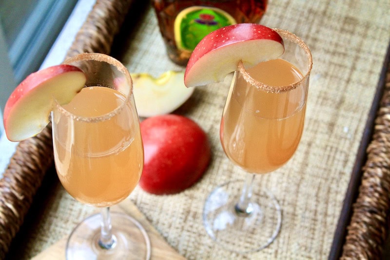 easy apple cider fall mimosas