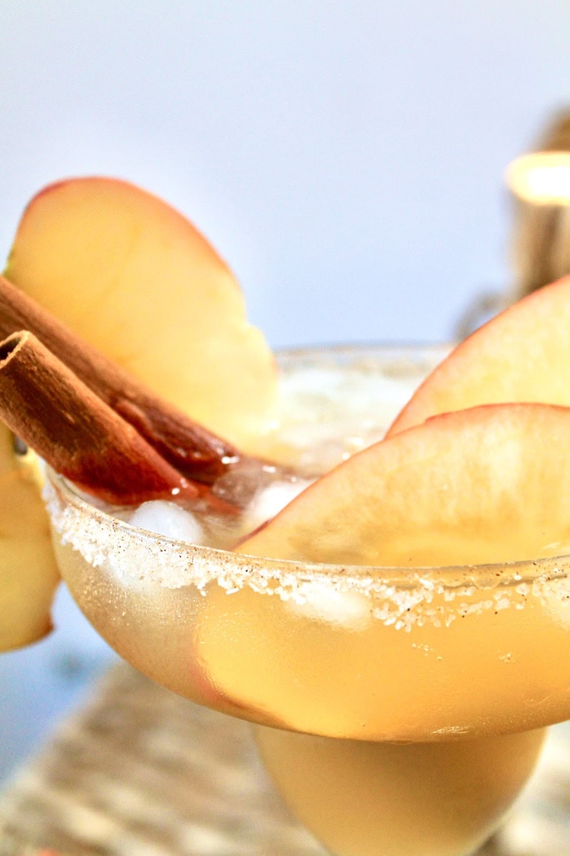 apple cinnamon margarita