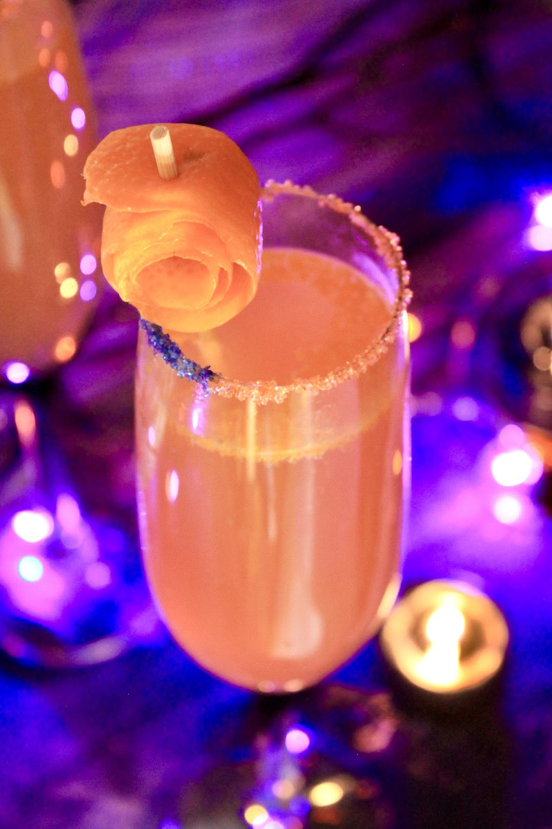 easy halloween mimosas