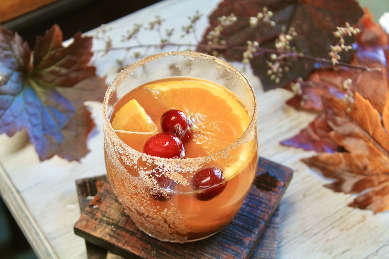 thanksgiving bourbon cocktail old fashioned