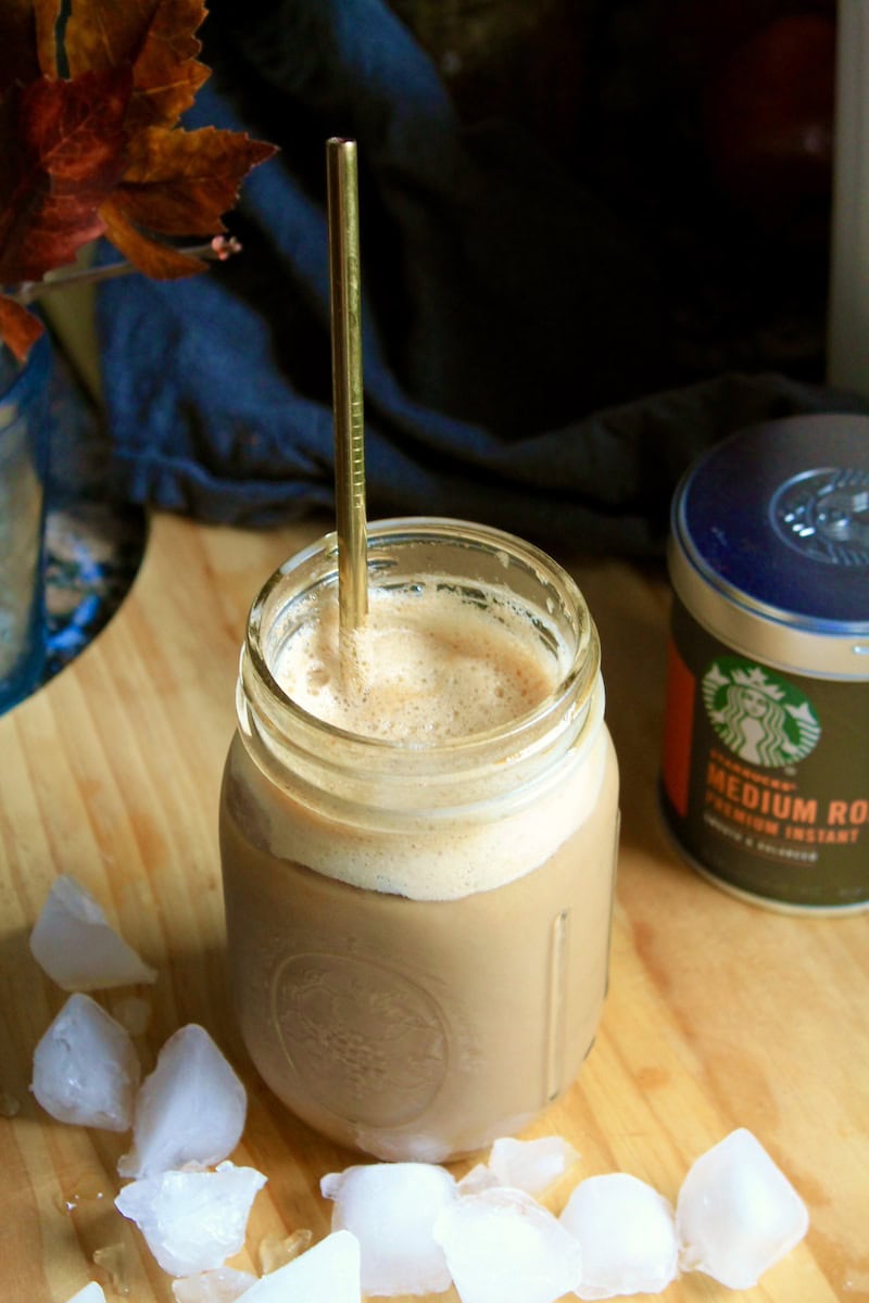 easy pumpkin spice iced coffee