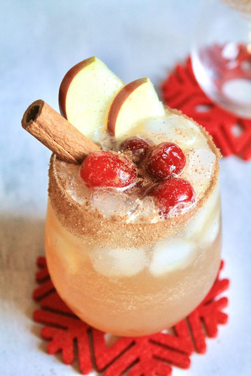 festive cinnamon sugar bourbon cocktail for christmas