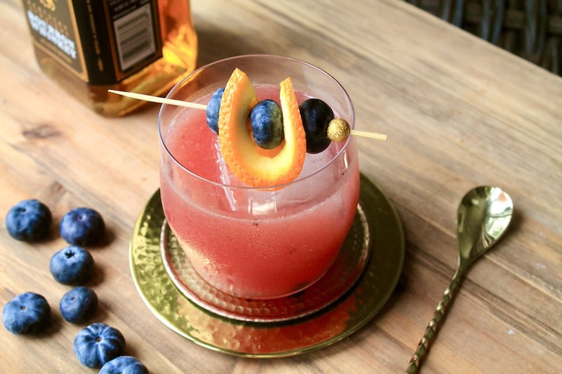 make a blueberry whiskey sour with bourbon