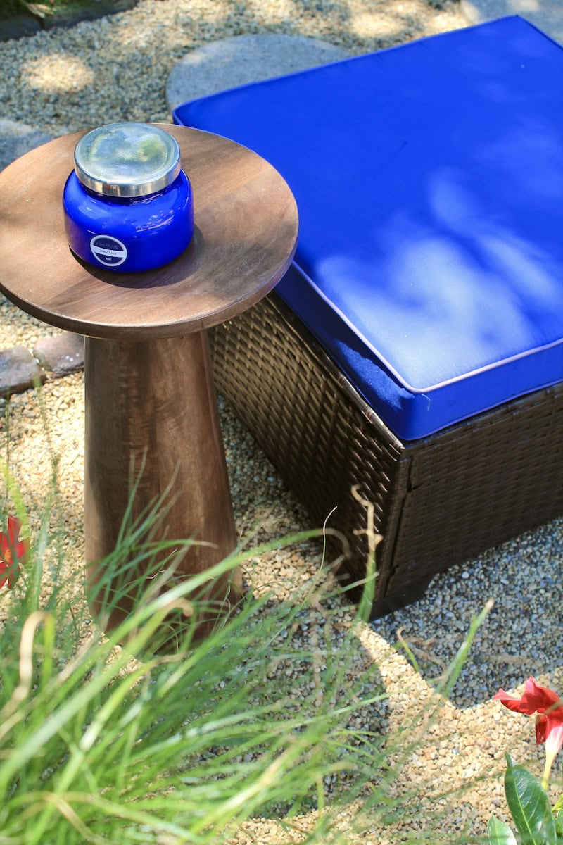 diy pea gravel patio with fire pit