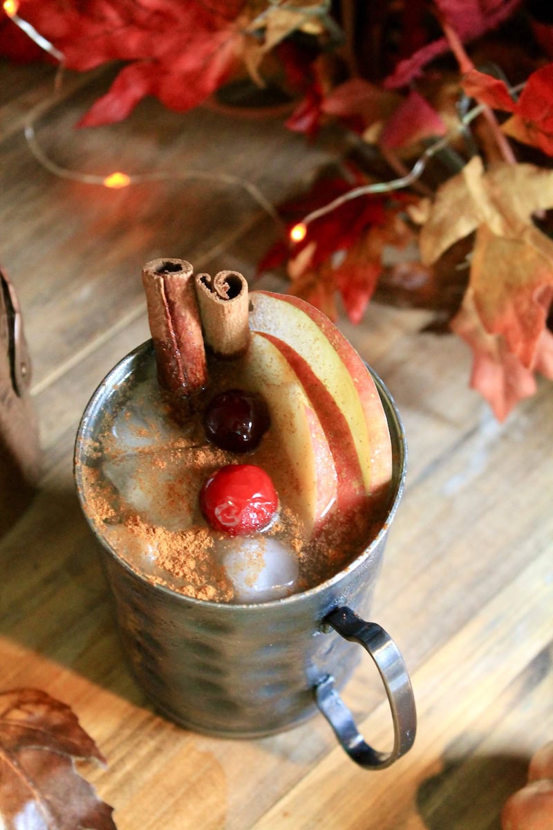 apple moscow mule fall drink