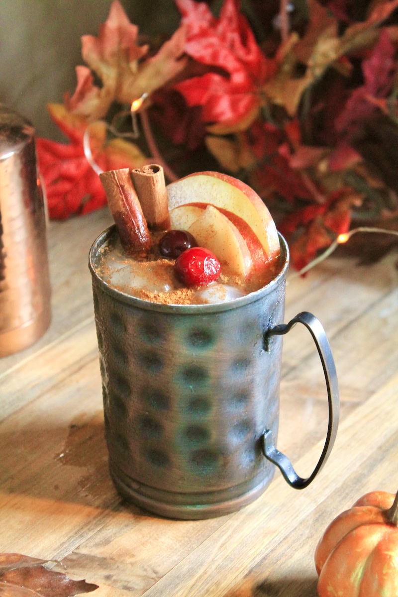 fall moscow mule drink