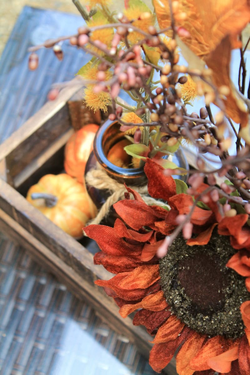 Inexpensive Simple Fall Table Centerpiece Ideas