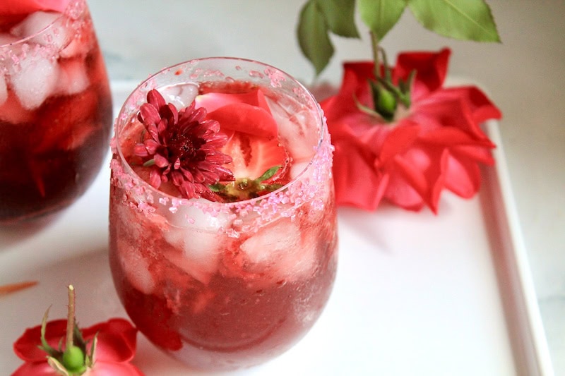 easy prosecco champagne valentines day drinks with cherry