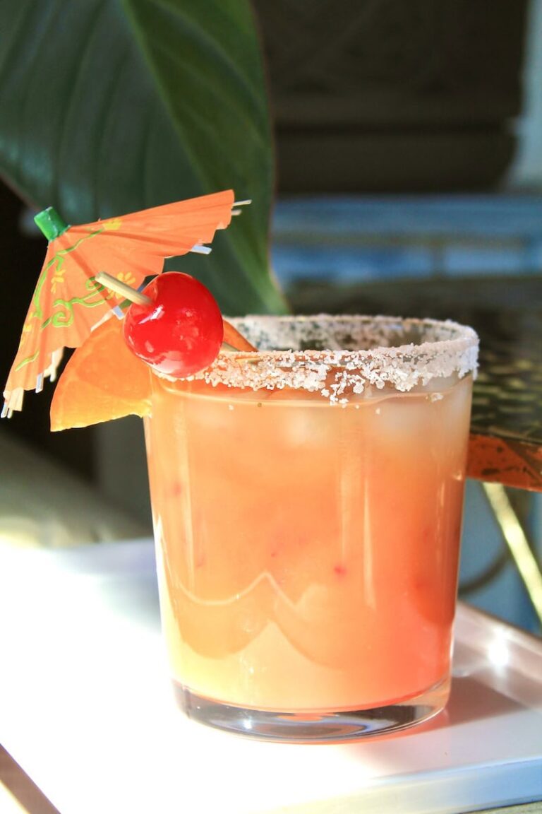 strawberry tequila sunrise drink for cinco de mayo