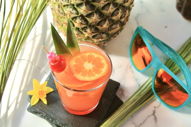 easy summer tropical drink