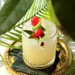 coconut-rum-drinks-with-pineapple-juice