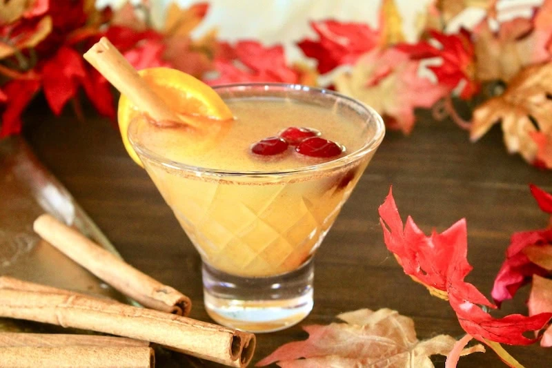 easy fall cocktail with vodka